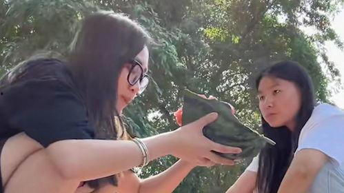 分享路人吃瓜日常,揭秘路人吃瓜日常，笑料百出！