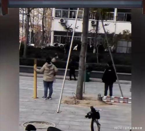 冲锋勇士吃瓜,一场别开生面的冒险之旅