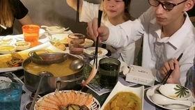 琼姐吃瓜,揭秘娱乐圈幕后故事